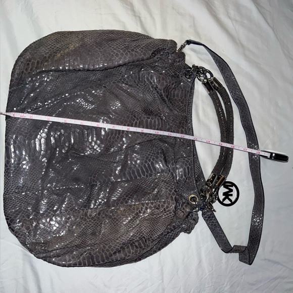 Michael Kors Reptile Bag - Picture 13 of 16